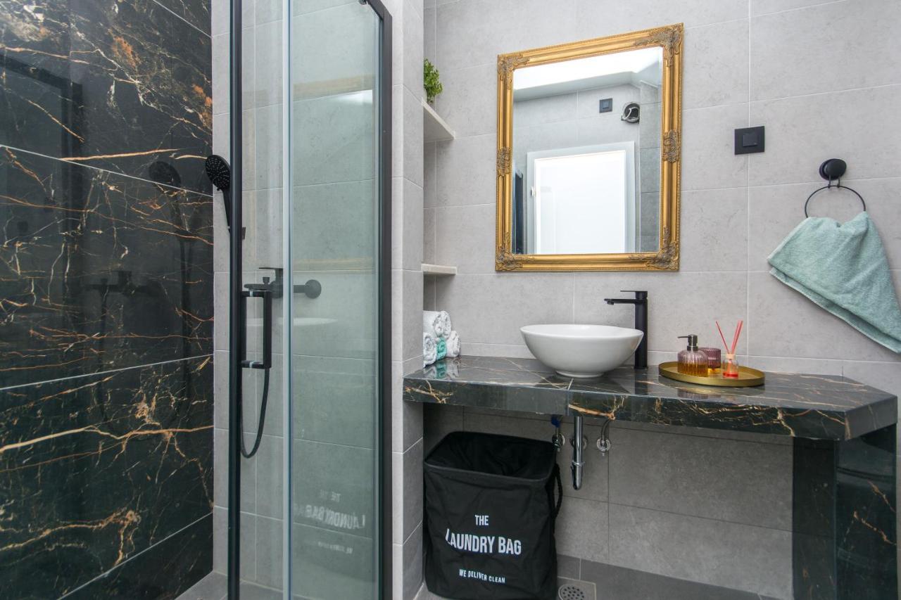 Sapphire Studio Apartment With Free Private Parking Dubrovnik Eksteriør bilde